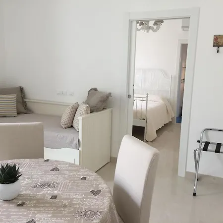 Dimora Del Sorriso Apartment *